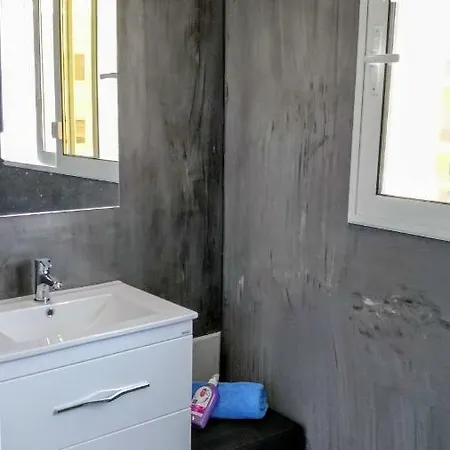 Amazing 300 Meters From The Old Town Апартаменты Родос