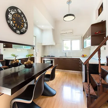 Amazing 300 Meters From The Old Town Apartman Rhodes City