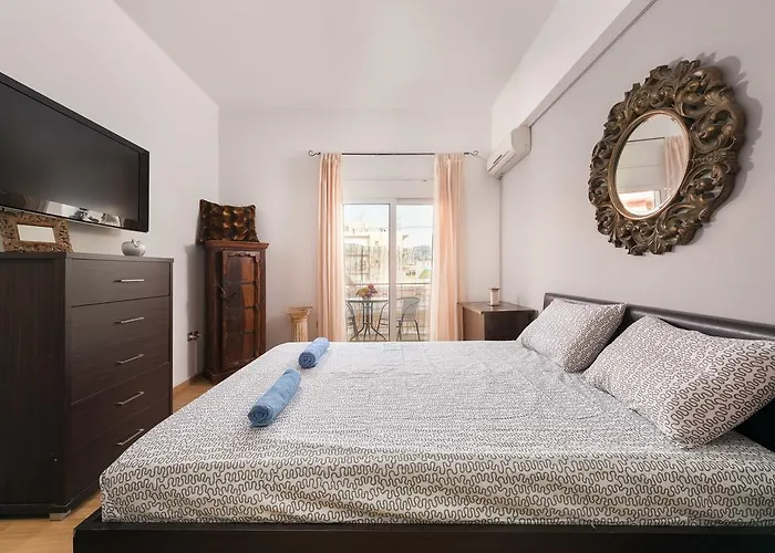 Amazing 300 Meters From The Old Town Apartament *